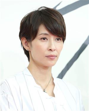 卒業生は水野美紀など