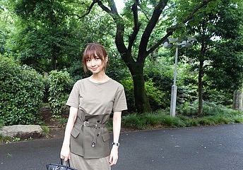 篠田麻里子は2013年にAKB48を卒業した
