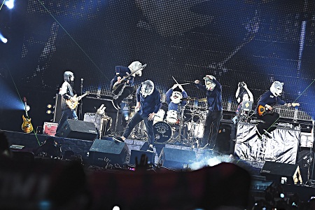 10位：MAN WITH A MISSION