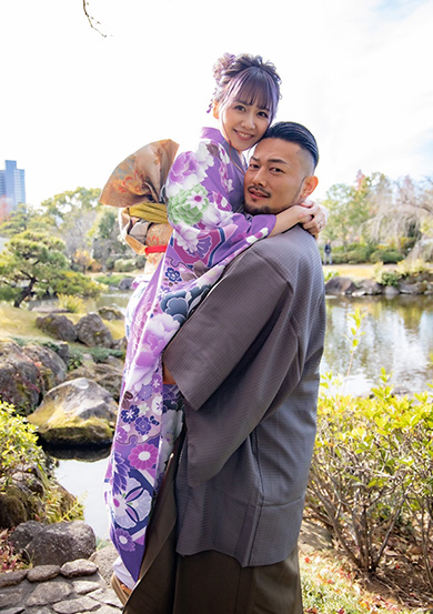 結婚と妊娠を発表