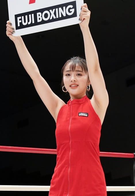 「可愛すぎるラウンドガール」として話題になった神部美咲さん