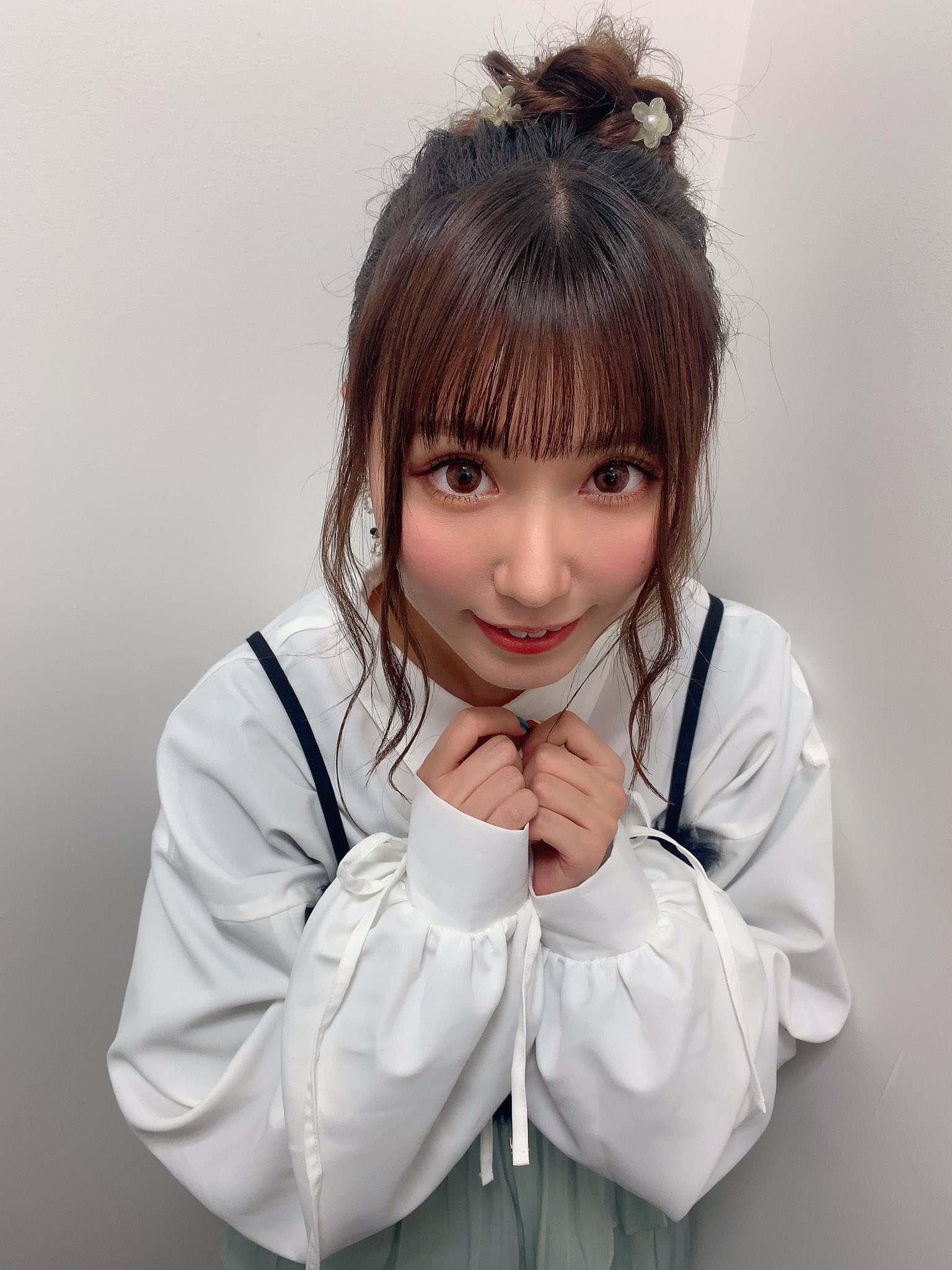 姉・鈴木愛奈のプロフィール