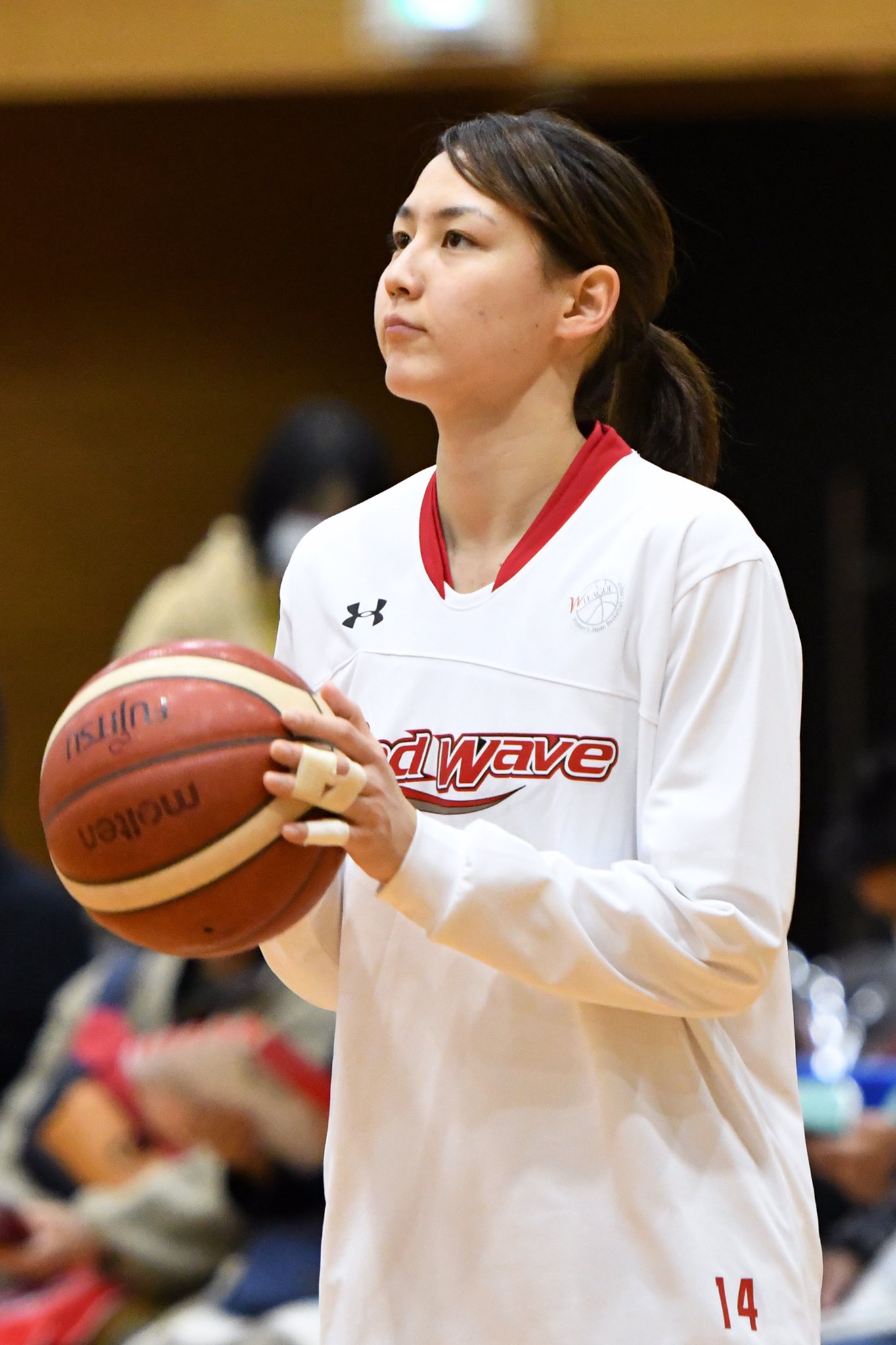 田中真美子は人気の元バスケットボール選手