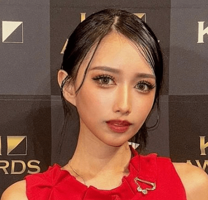 女優やタレントとしても活動