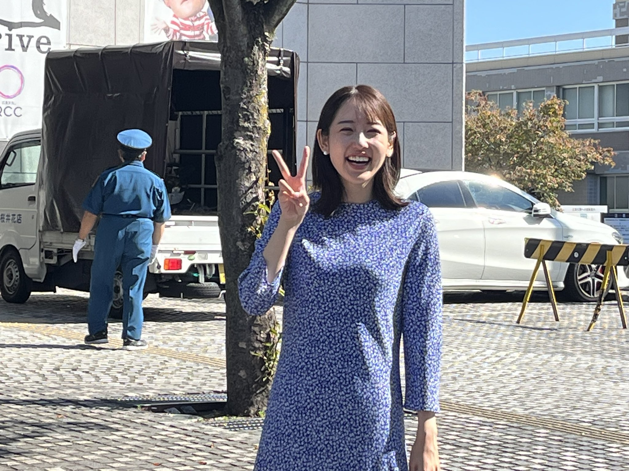 河村綾奈のニット姿などの私服ファッション②