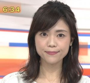 中山果奈は人気のNHKアナウンサー