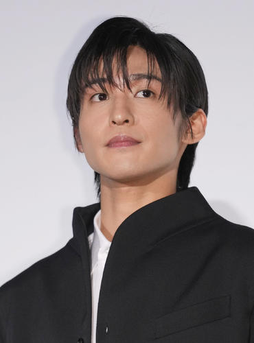 俳優としての人気も高い