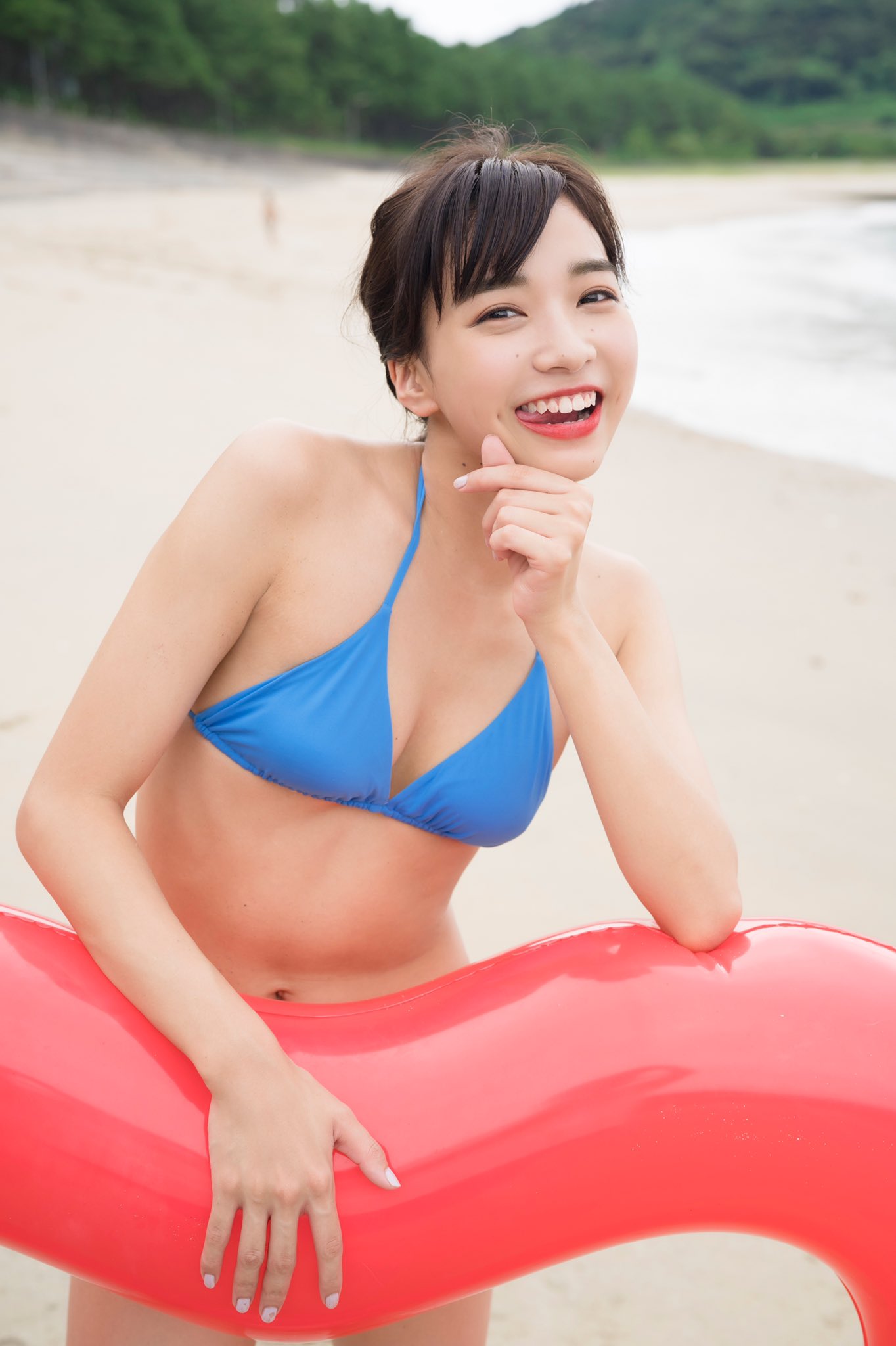 坂ノ上茜のかわいい水着姿⑥