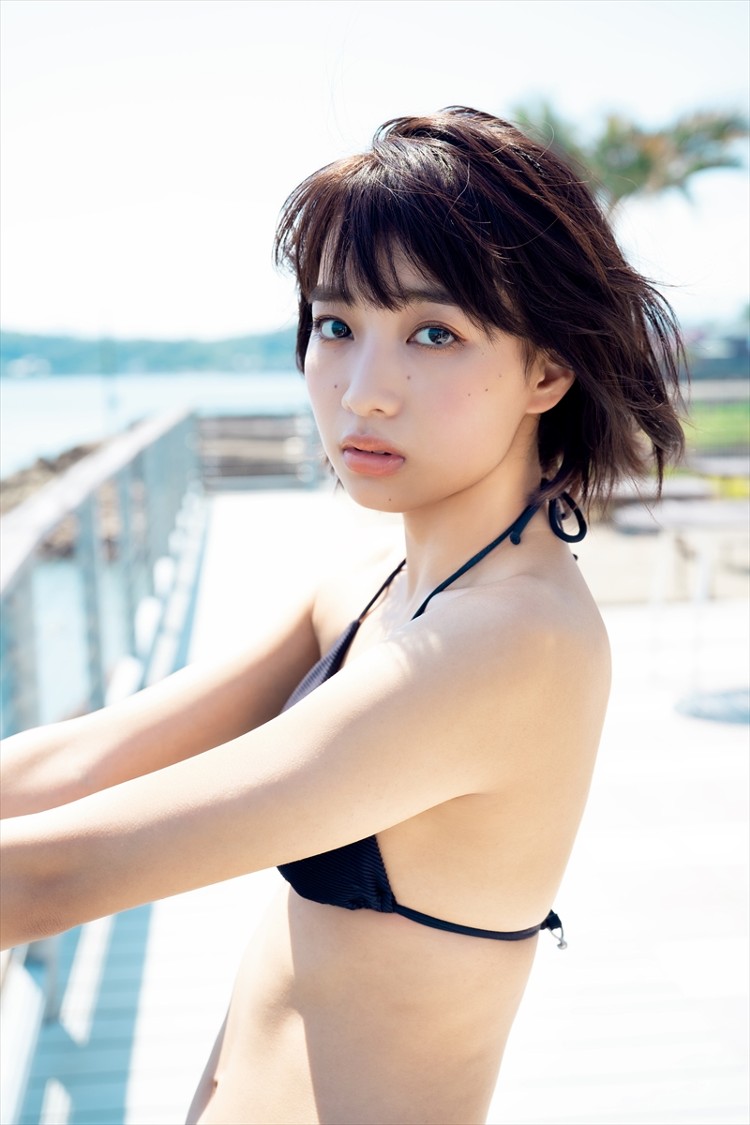 坂ノ上茜のかわいい水着姿⑧