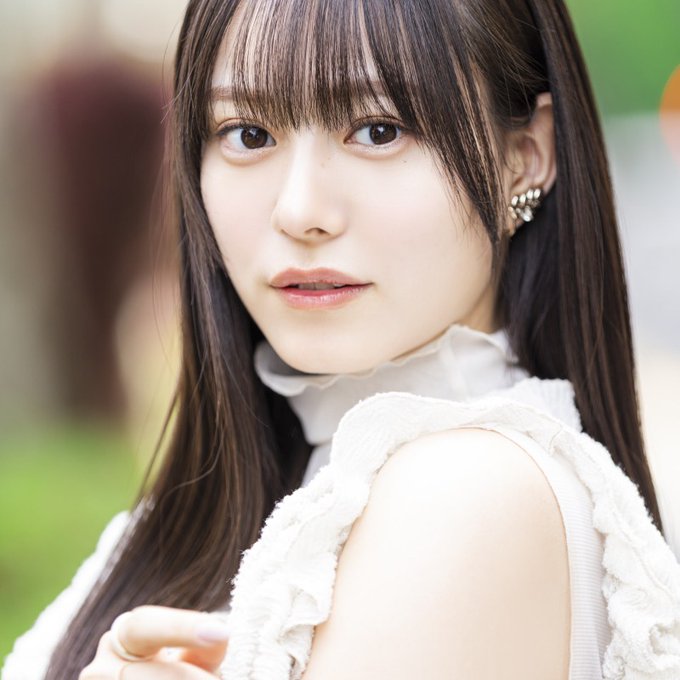 仲村悠菜が写真集で見せたかわいい画像⑤